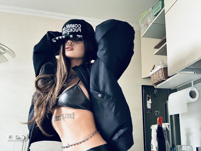 KamillaMoi - Live porn &amp; sex cam - 29714039