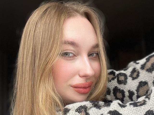 DaniellaDella - Live porn &amp; sex cam - 29714954