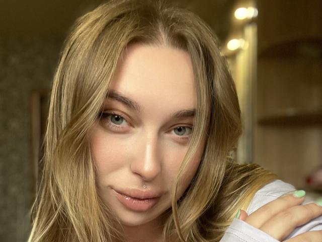 DaniellaDella - Live porn &amp; sex cam - 29714963