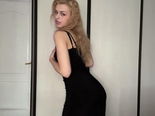 SandaHayslett - Live sex cam - 29718785