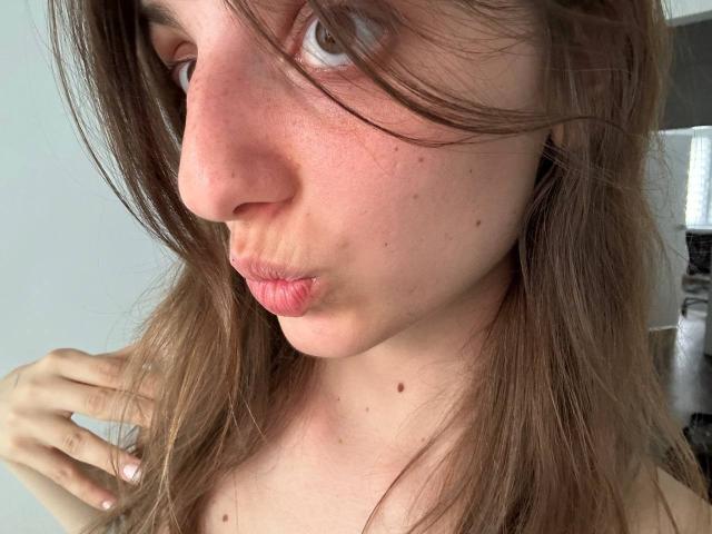 KarieMestler - Live porn &amp; sex cam - 29719313
