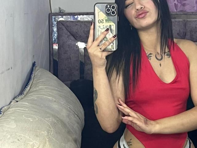 ScarlettPreatty - Live porn &amp; sex cam - 29720393