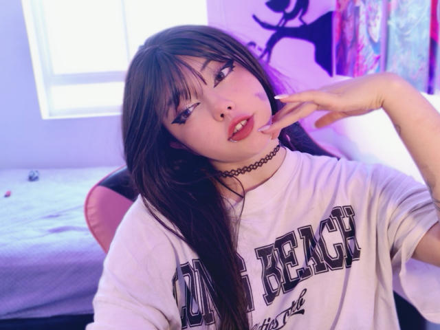 Arieyaara - Live porn &amp; sex cam - 29722223
