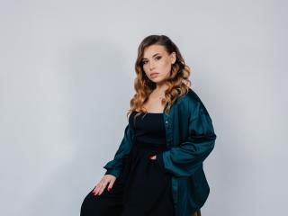Obejrzyj kompletny profil Niferttiti