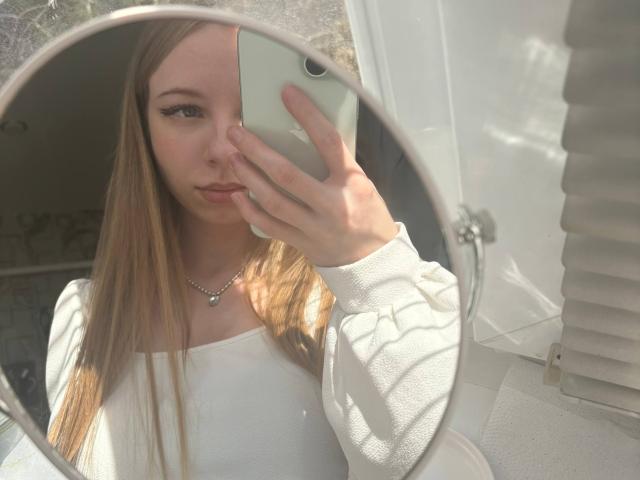 OraliaBeecken - Live porn &amp; sex cam - 29732033
