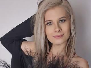Fișa detaliată a KristineLovely