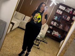 Ver la ficha detallada de CamilleJuicyHot