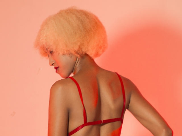AlishaEbony - Live porn &amp; sex cam - 29743571