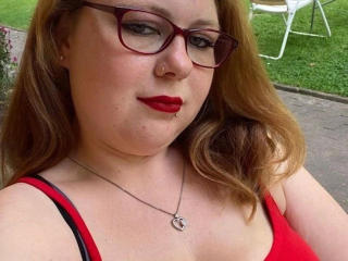Podívejte se na podrobnou kartu NymphoPrincessBi-hot