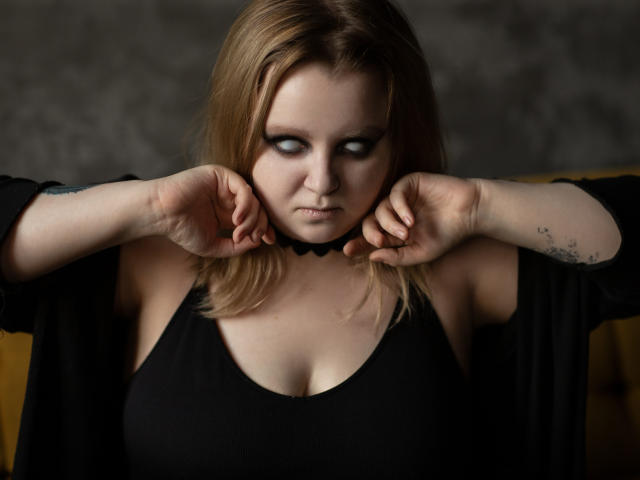 MissEmmar - Live porn &amp; sex cam - 29746337