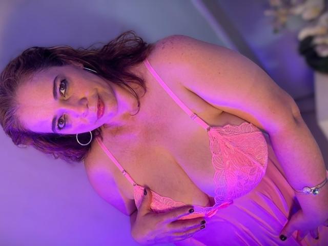 MirandaDelacroix - Live porn &amp; sex cam - 29748140