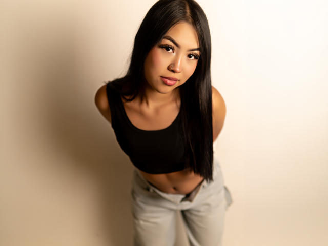 AlinnaSans - Porno na żywo i seks kamera - 29748842