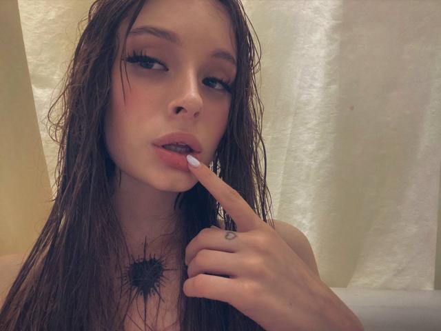 CeolaGoodroe - Live porn &amp; sex cam - 29754890