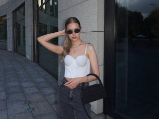 Fișa detaliată a LillianaWhang