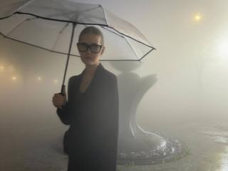 Fișa detaliată a LillianaWhang