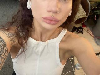 HotCaramelsTrio's Model Profile