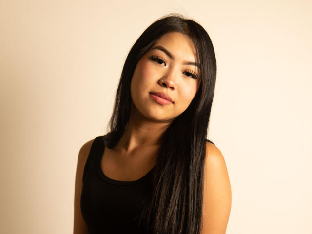 AlinnaSans - Live porn &amp; sex cam - 29775914