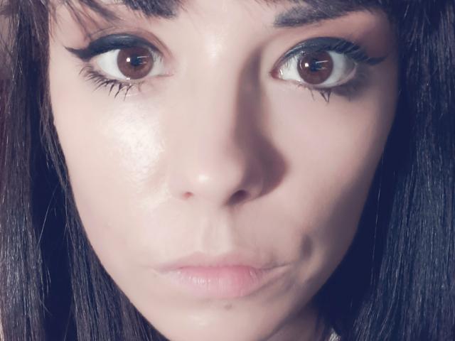 OrianaLaFrancaise - Sexe cam en vivo - 29777480
