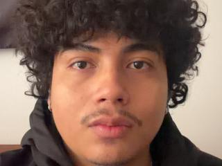 Ver la ficha detallada de AmareloRoberts