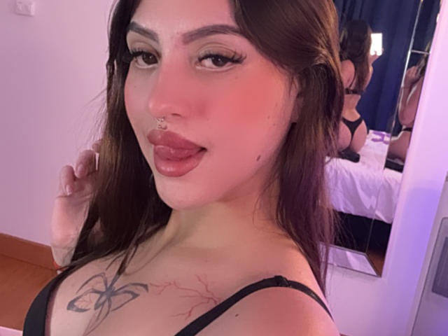 LunaaBlossomm - Live porn &amp; sex cam - 29780738