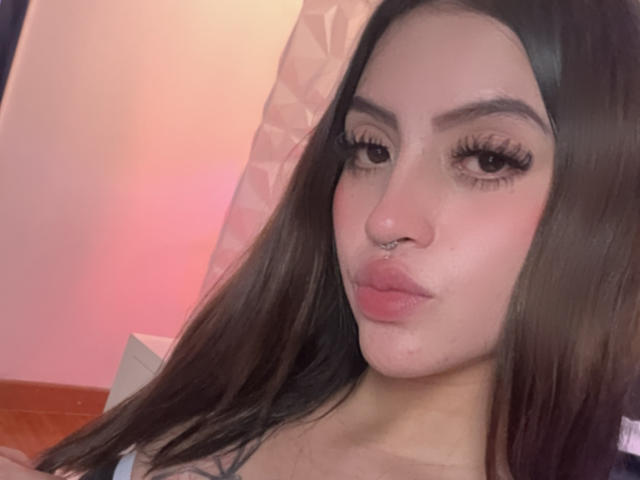 LunaaBlossomm - Live porn &amp; sex cam - 29780894