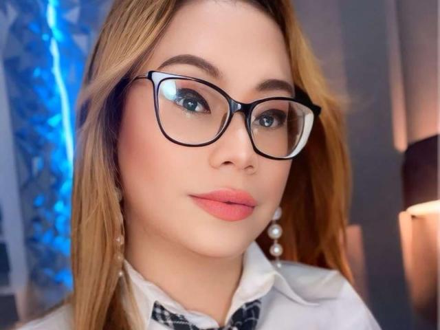QueenStarlet - Live porn &amp; sex cam - 29781845