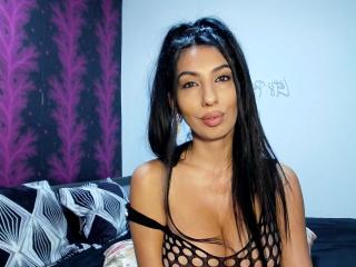 Ver la ficha detallada de BrunetteBabe69