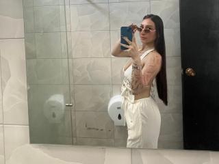 Ver la ficha detallada de MaddyCarina