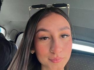 Ver la ficha detallada de MaddyCarina