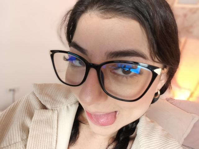 AnntonellaWatson - Live porn &amp; sex cam - 29784896