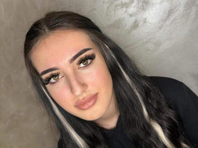 AliAdaline - Live porn &amp; sex cam - 29785397
