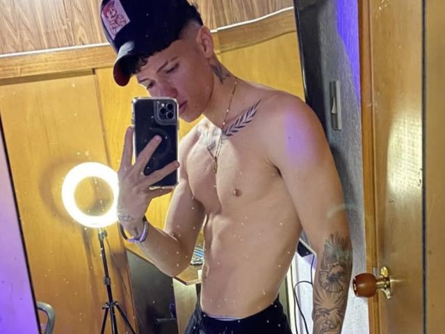 MatiaAgt - Live porn &amp; sex cam - 29786135
