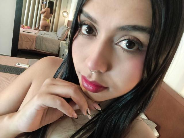 ZammySanz - Live porn &amp; sex cam - 29786447