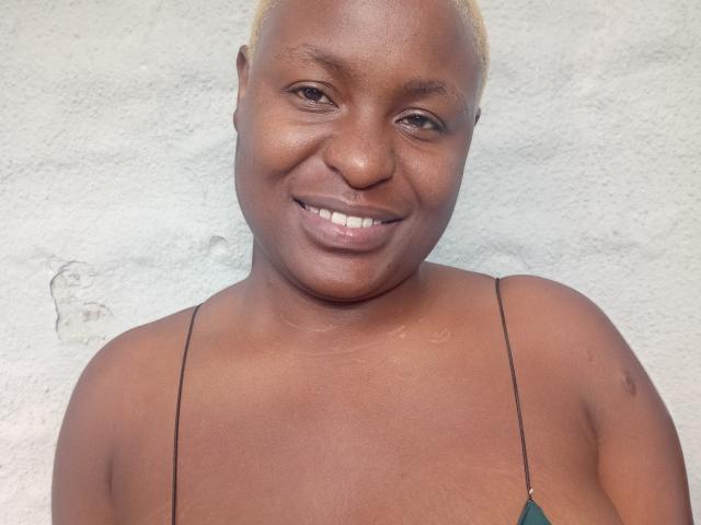 BlackDivaX - Live porn &amp; sex cam - 29790386