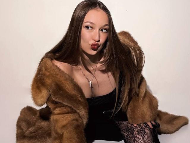 RandiMatute - Live porn &amp; sex cam - 29799371