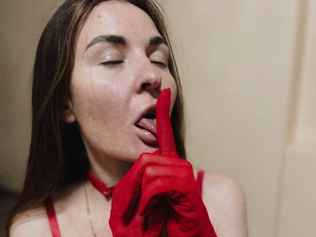 LumiEmma - Live porn &amp; sex cam - 29805650