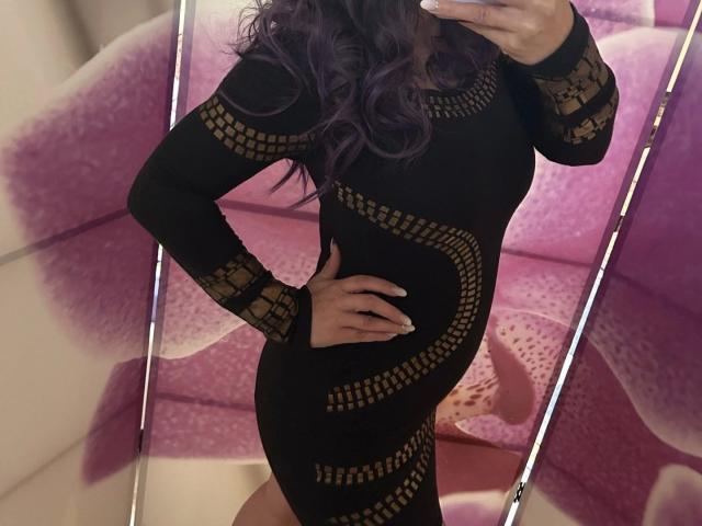 secret-faceless-hot - Live porn &amp; sex cam - 29807459