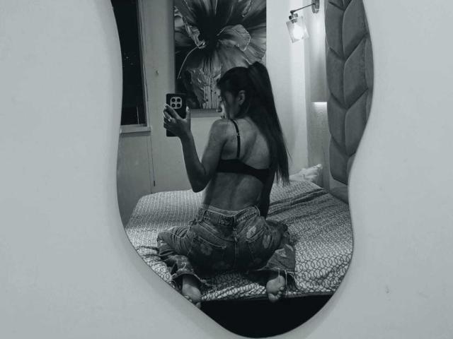ValerieWoods - Camera khiêu dâm &amp; quyến rũ trực tiếp - 29816801