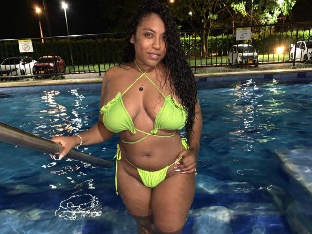 ChocolateTits - Live porn &amp; sex cam - 29818013