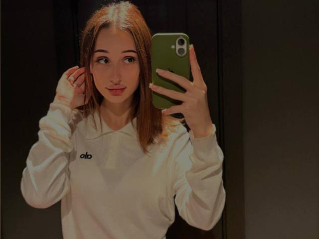 MistieVakas - Live porn &amp; sex cam - 29820545
