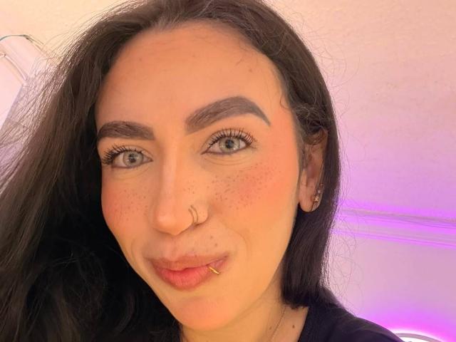 CamilleJuicyHot - Live porn &amp; sex cam - 29822225
