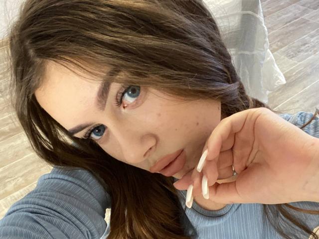 KimberlyZampieri - Live porn &amp; sex cam - 29828678