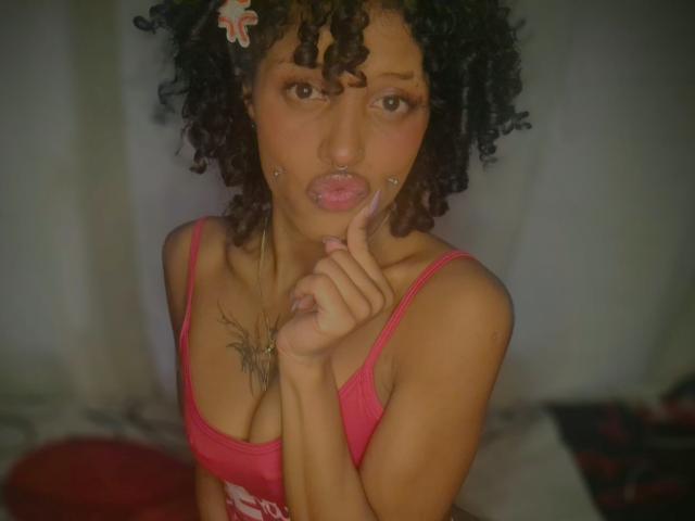 LunaKeller - Live sex cam - 29830502