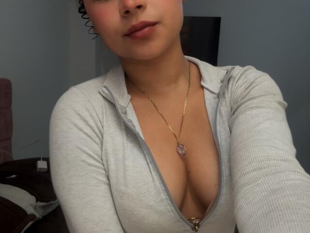 SofiaPassionne - Live porn &amp; sex cam - 29834315