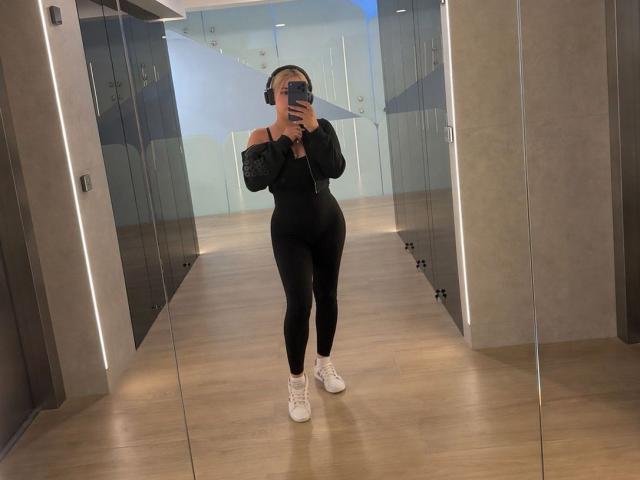 SiellaDolce - Live porn &amp; sex cam - 29834786