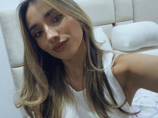 AdharaCooperr - Live porn &amp; sex cam - 29835524