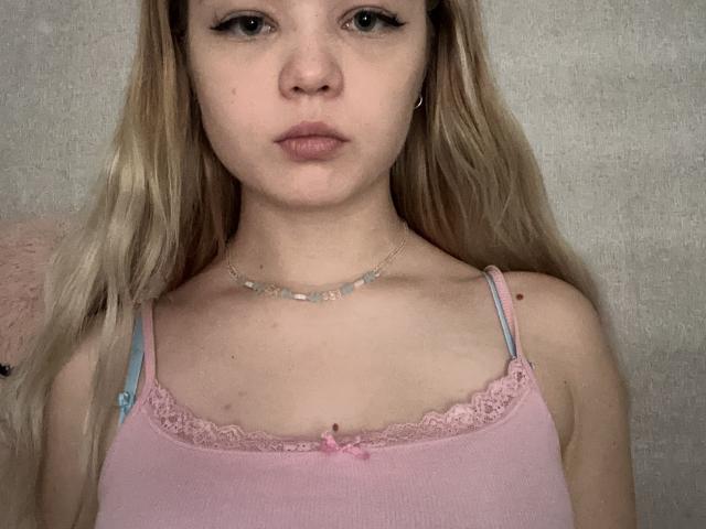 MelonieSchumaker - Live porn &amp; sex cam - 29837363