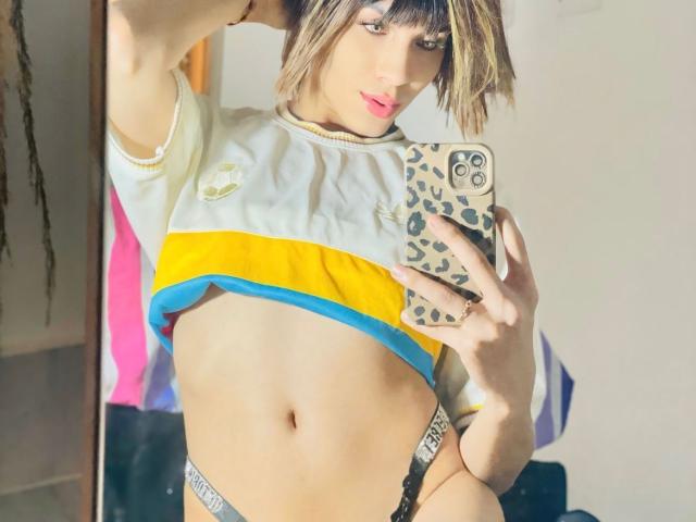 SiaraRealish - Live porn &amp; sex cam - 29839541