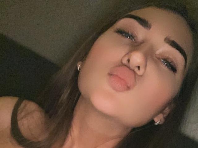EvaLaniss - Live porn &amp; sex cam - 29848478
