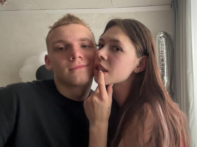 MorningRubbing - Live porn &amp; sex cam - 29849351